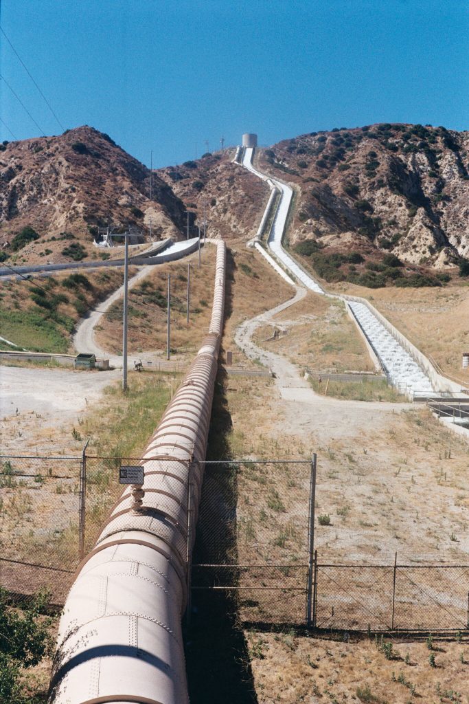 00HDWY-LAWATER-03-clzv-superJumbo