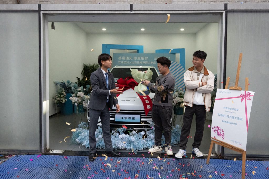 00china-byd-04-zvqt-superJumbo
