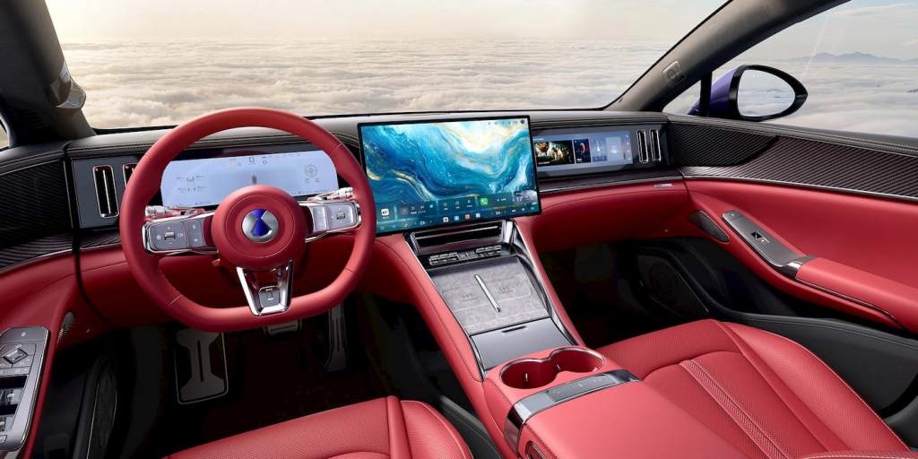 BYD-luxury-Denza-EV-Europe-debut-1