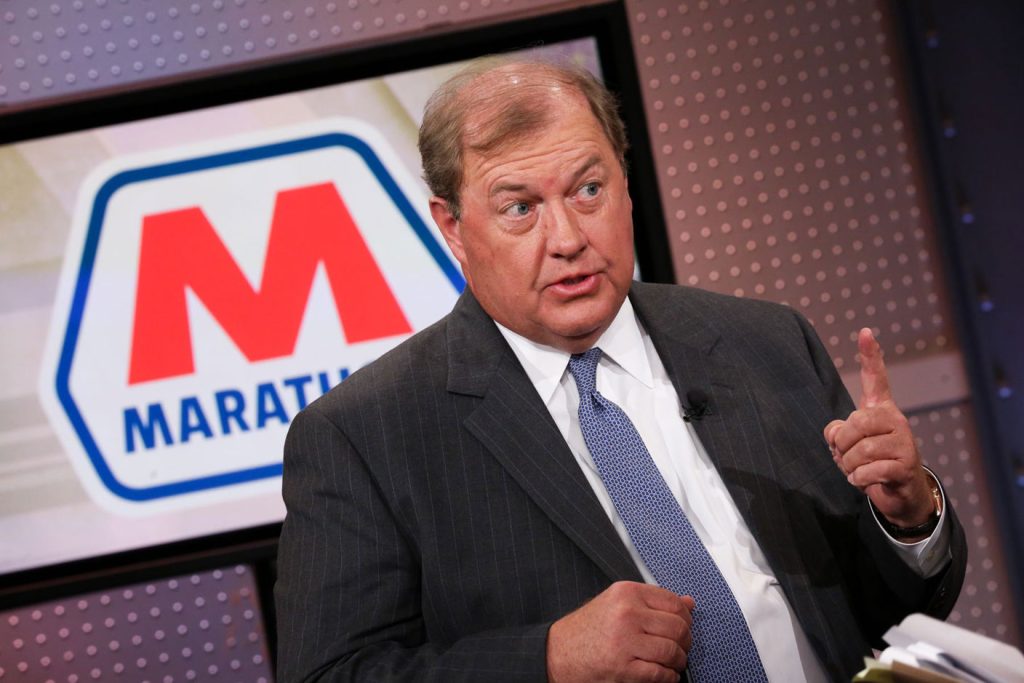marathon-chairman1408